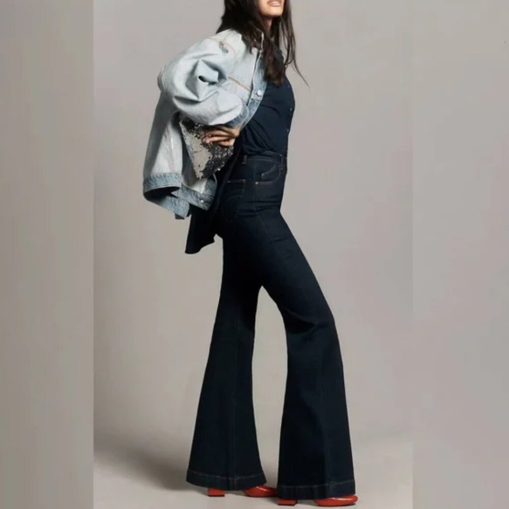 Rolla's Eastcoast Flare High Rise in Dark Blue Size 28